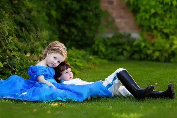 Dream of Prince and Princess Meaning - NuvoraDream - DreamDecode-DreamDecode