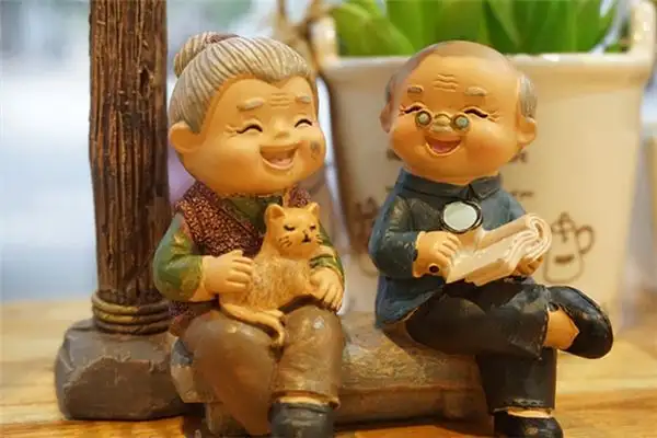 Dream Interpretation of Seeing Grandparents in Your Sleep - NuvoraDream