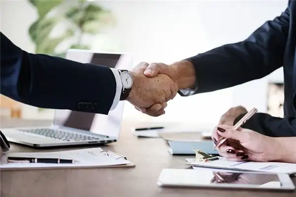 Dream Interpretation of Business Partners and Collaborators - NuvoraDream