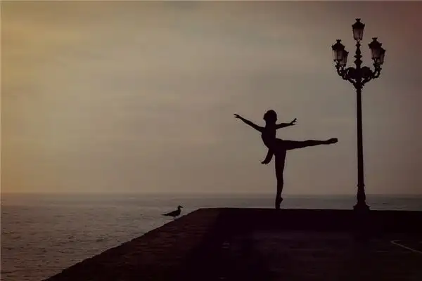 Dreaming of an Actress Meaning and Interpretation - NuvoraDream