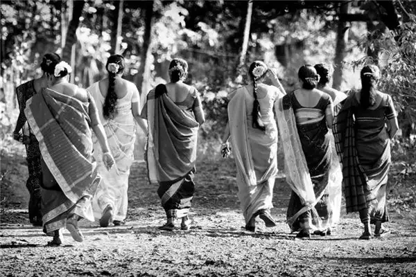 Dream Interpretation of Seeing Many Women in Your Sleep - NuvoraDream - DreamDecode-DreamDecode