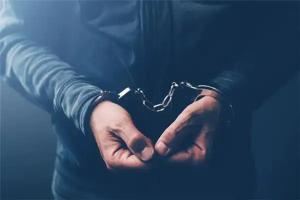 Dream Interpretation of Seeing a Death Row Inmate - NuvoraDream