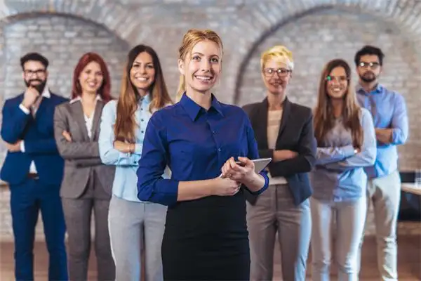 Dreaming of a Life Insurance Agent Meaning and Interpretation - NuvoraDream