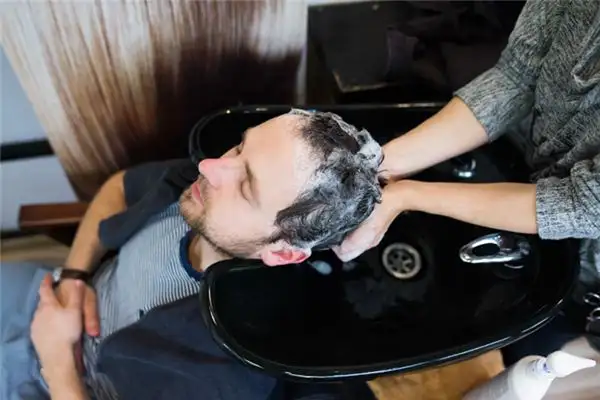 Dreaming of Dandruff Meaning and Interpretation - NuvoraDream