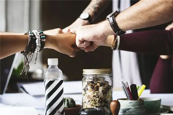 Dream Interpretation of Business Partners in Dreams