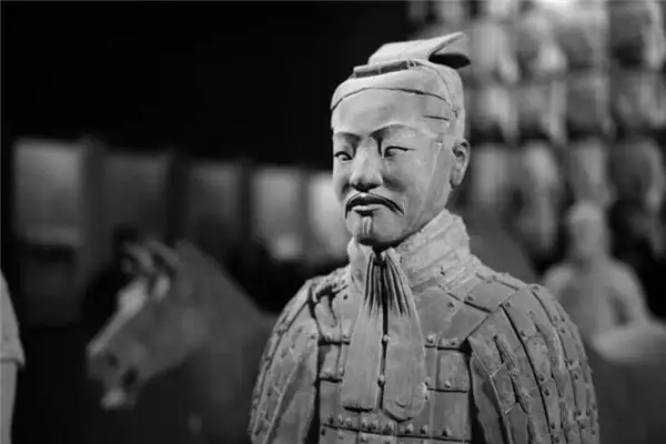 Dream of Lu Bu Meaning and Interpretation - NuvoraDream