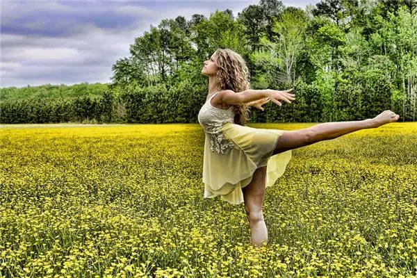 Dreaming of a Dancer Meaning and Interpretation - NuvoraDream