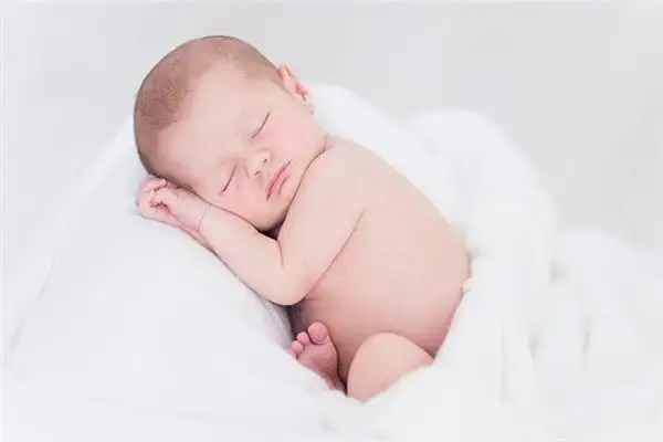 Dream Interpretation of Smooth Skin in Dreams - NuvoraDream