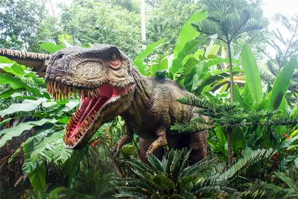 Dream Interpretation of Seeing Giant Animals - NuvoraDream - DreamDecode-DreamDecode