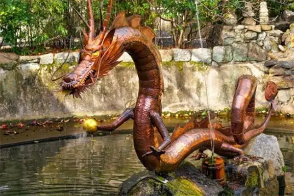 Dream of the Dragon King Meaning and Interpretation - NuvoraDream-DreamDecode