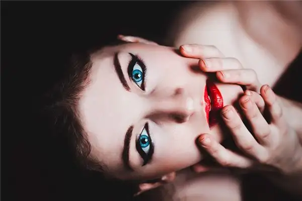 Dream Interpretation Washing Face Meaning - NuvoraDream-DreamDecode