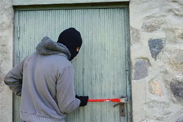 Dream Interpretation of Breaking into a Door NuvoraDream-DreamDecode