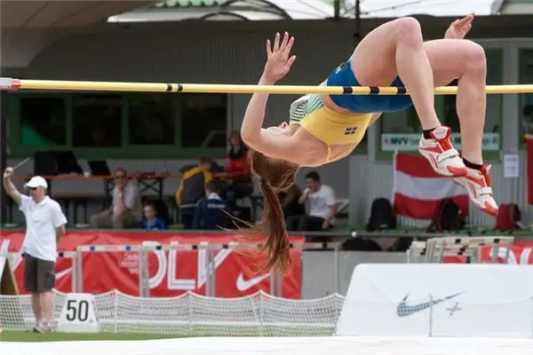 Dreaming of High Jump Meaning and Interpretation - NuvoraDream-DreamDecode