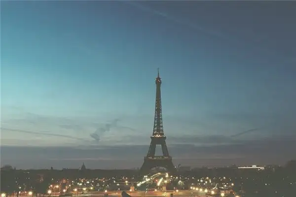 Dreaming of Paris Meaning and Interpretation - NuvoraDream-DreamDecode