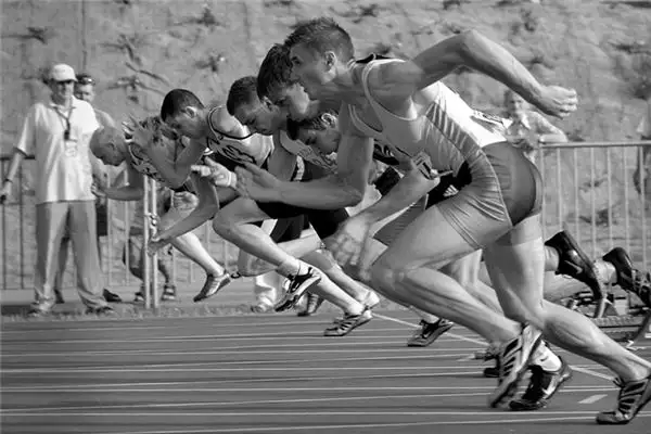 Dream Interpretation Running Race Meaning - NuvoraDream
