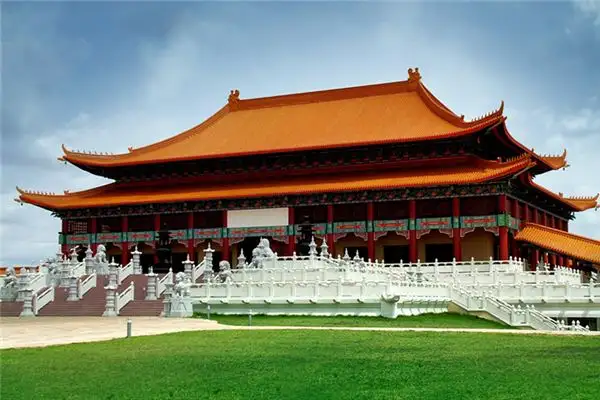 Dreaming of a Temple Meaning and Interpretation - NuvoraDream-DreamDecode