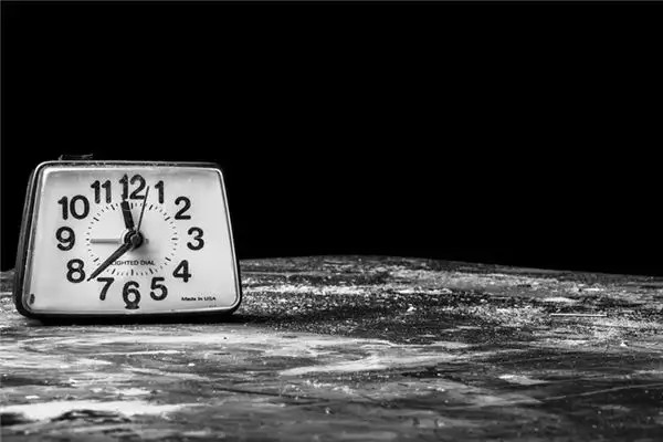 Dreaming of Alarm Bells Meaning and Interpretation NuvoraDream-DreamDecode