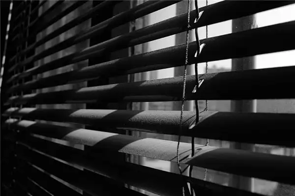 Dream Interpretation of Window Blinds - NuvoraDream - DreamDecode-DreamDecode