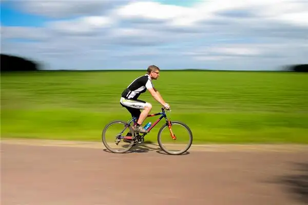 Dreaming of Riding a Horse or Bicycle Meaning and Interpretation - NuvoraDream - DreamDecode-DreamDecode