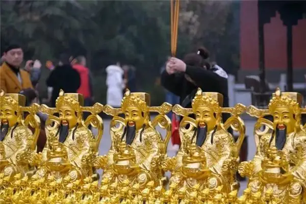 Dream Interpretation of Earth God in Chinese Culture - DreamDecode-DreamDecode