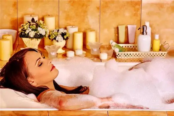 Dreaming of Being Seen While Bathing - NuvoraDream Interpretation-DreamDecode