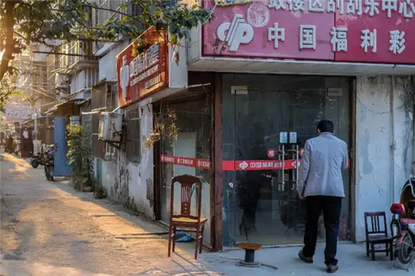 Dreaming of Buying Lottery Tickets Meaning and Interpretation NuvoraDream-DreamDecode