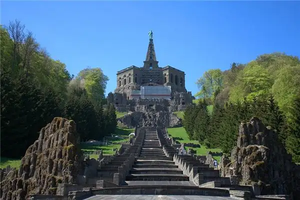Ancient Ruins Dream Meaning - Nuvora Dream Interpretation-DreamDecode
