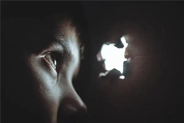 Dreaming of Dark Corners Meaning and Interpretation - NuvoraDream-DreamDecode