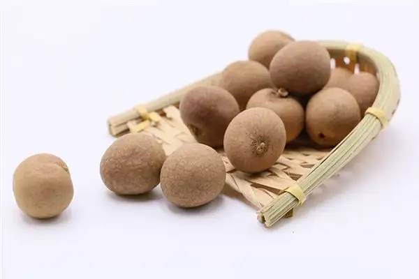 Dream Interpretation of Picking Longan Fruit - NuvoraDream - DreamDecode-DreamDecode