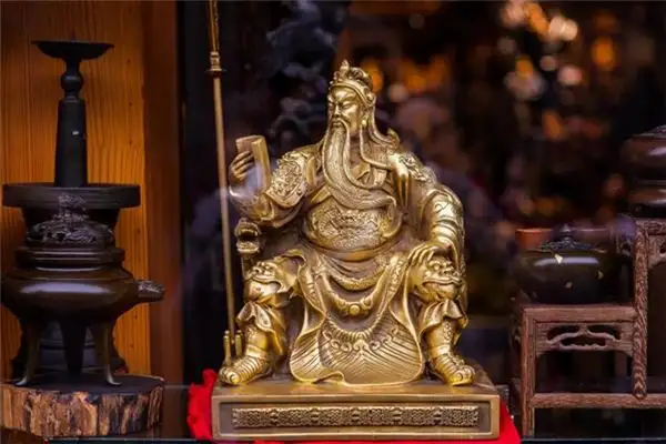 Dream of Guan Yu Temple Meaning and Interpretation - NuvoraDream - DreamDecode-DreamDecode