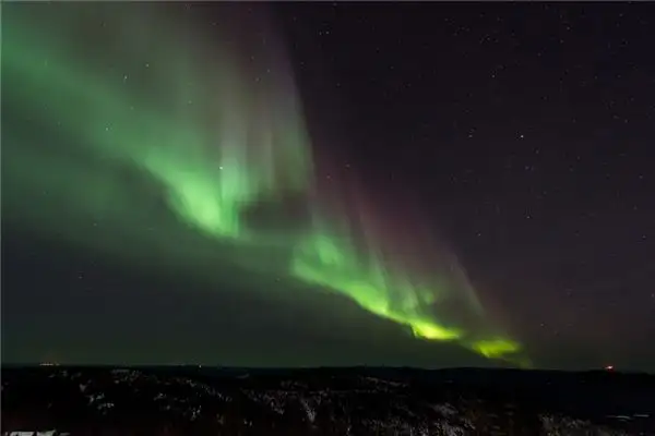 Dreaming of Northern Lights Meaning and Interpretation - NuvoraDream-DreamDecode