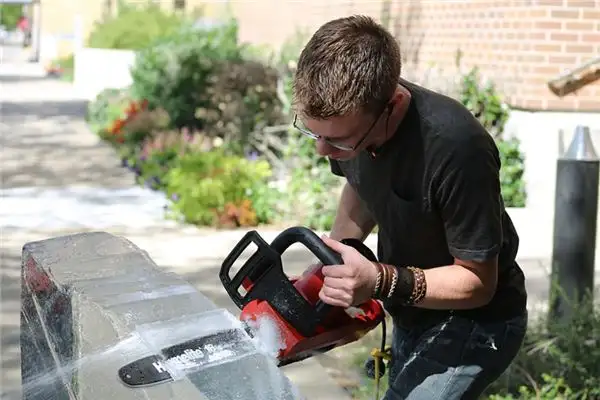 Dream Interpretation Sawdust Meaning in Dreams NuvoraDream-DreamDecode