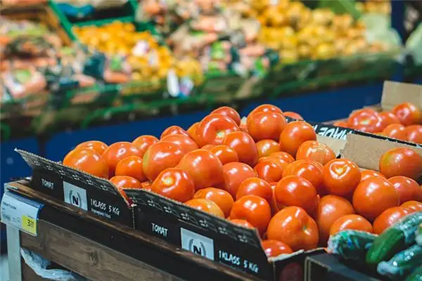 Dreaming of a Supermarket Meaning and Interpretation - NuvoraDream - DreamDecode-DreamDecode