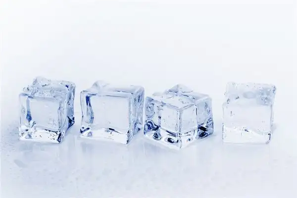 Dream Interpretation of Ice in Dreams - NuvoraDream - DreamDecode-DreamDecode
