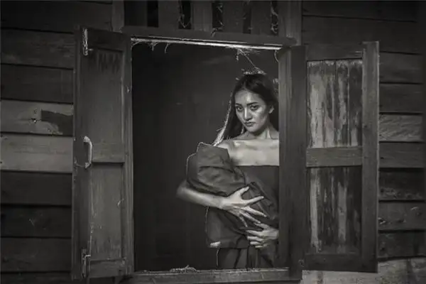 Dream of a Female Ghost Meaning and Interpretation