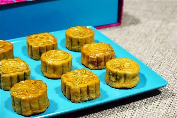 Dreaming of Mid Autumn Festival Meaning and Interpretation - DreamDecode-DreamDecode