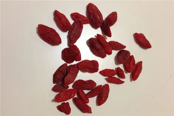 Dream Interpretation of Goji Berries - NuvoraDream - DreamDecode-DreamDecode