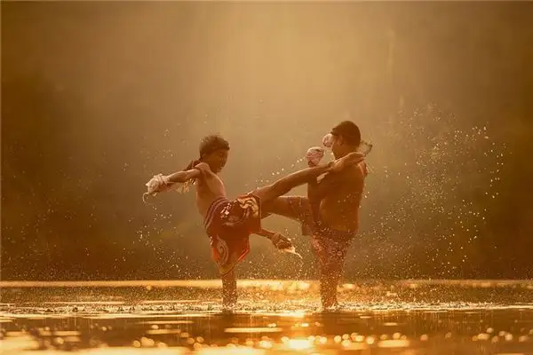 Dream Interpretation Fighting in Dreams Meaning and Analysis - DreamDecode-DreamDecode