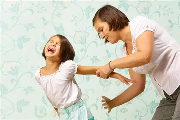Grandma Hitting Me in Dream Meaning - NuvoraDream