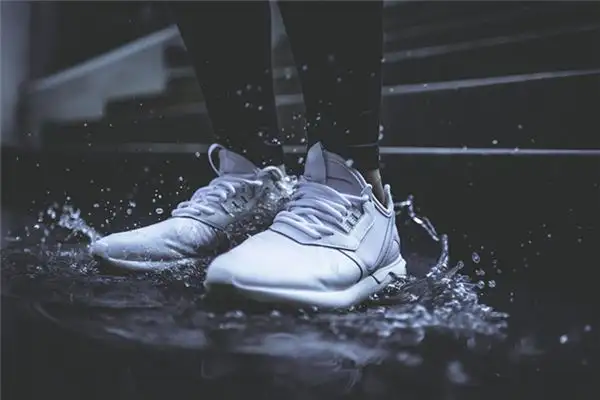 Dream Interpretation of Wearing White Shoes in Your Dream - NuvoraDream