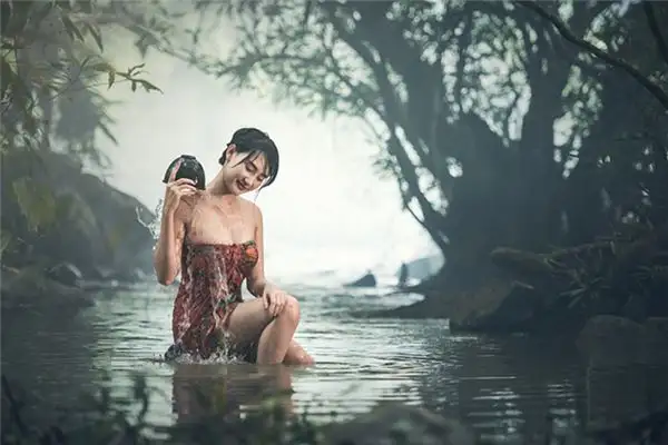 Dream Interpretation of Taking a Shower in Your Sleep NuvoraDream-DreamDecode