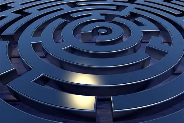 Dreaming of a Maze Meaning and Interpretation - NuvoraDream-DreamDecode