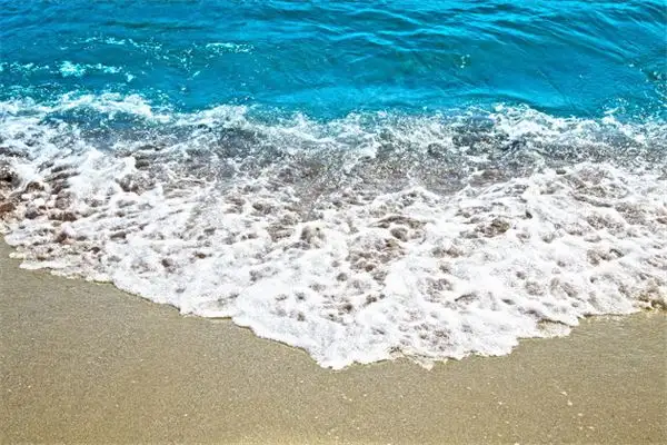 Dream Interpretation of Rising Sea Water in Your Sleep-DreamDecode