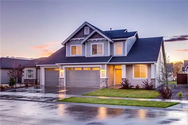 Dream of House Meaning and Interpretation - NuvoraDream-DreamDecode