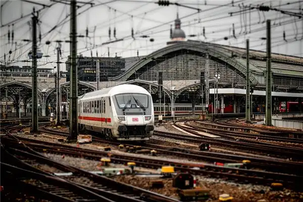 Dream Interpretation of Train Station in Dreams-DreamDecode