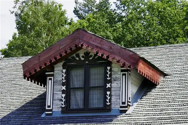 Dreaming of an Attic Meaning and Interpretation - NuvoraDream