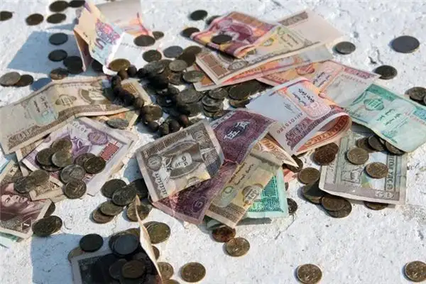 Dream Interpretation of Seeing Funeral Money - NuvoraDream-DreamDecode