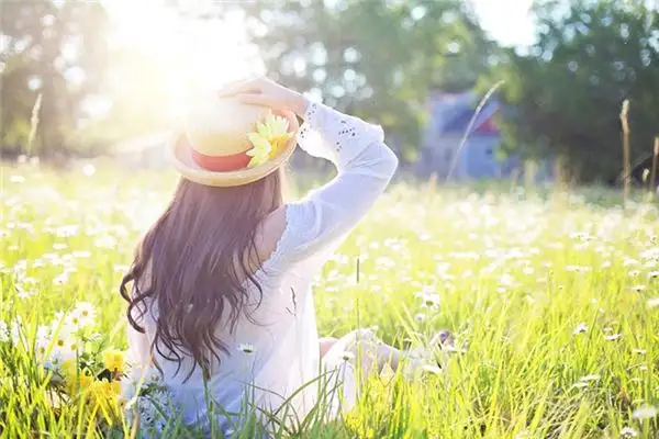 Dream Interpretation of Independence and Self-Reliance - NuvoraDream-DreamDecode