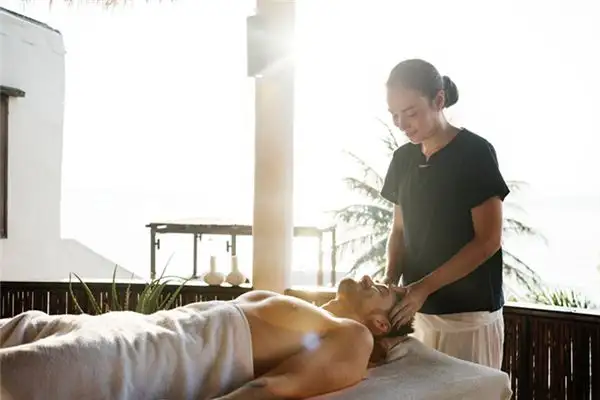 Dream Interpretation of Getting a Massage - NuvoraDream