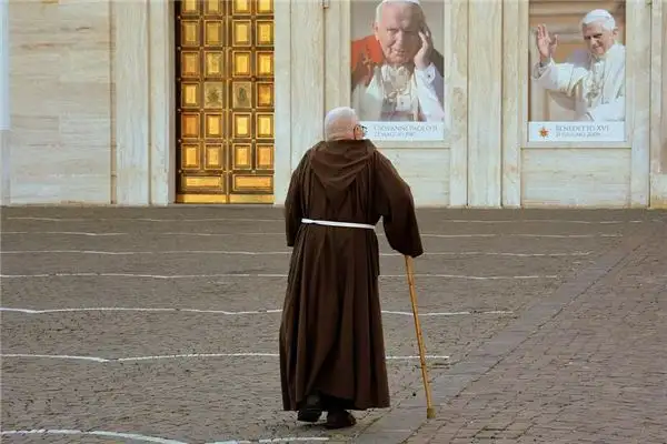 Dream of Archbishop or Pope Meaning - NuvoraDream-DreamDecode